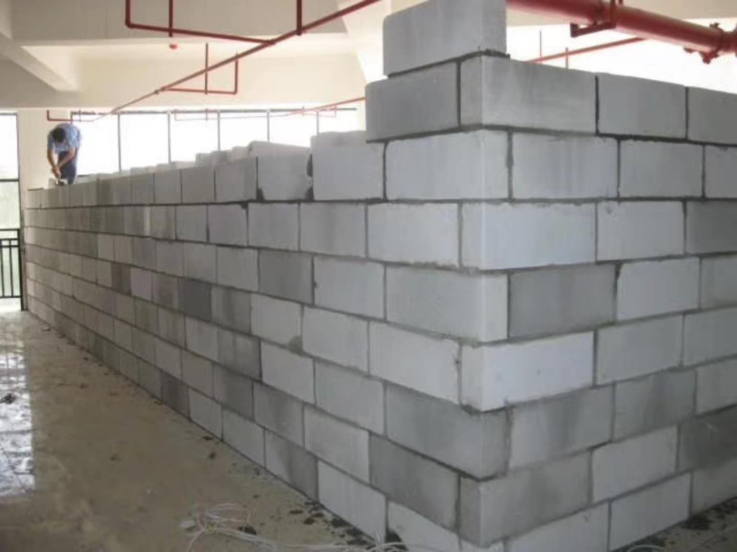 固安蒸压加气混凝土砌块承重墙静力和抗震性能的研究